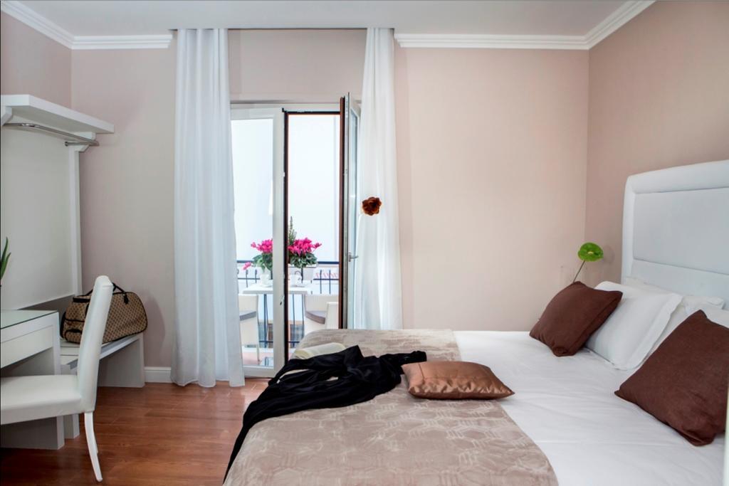 Guest house Bougainvillea Relais 2*